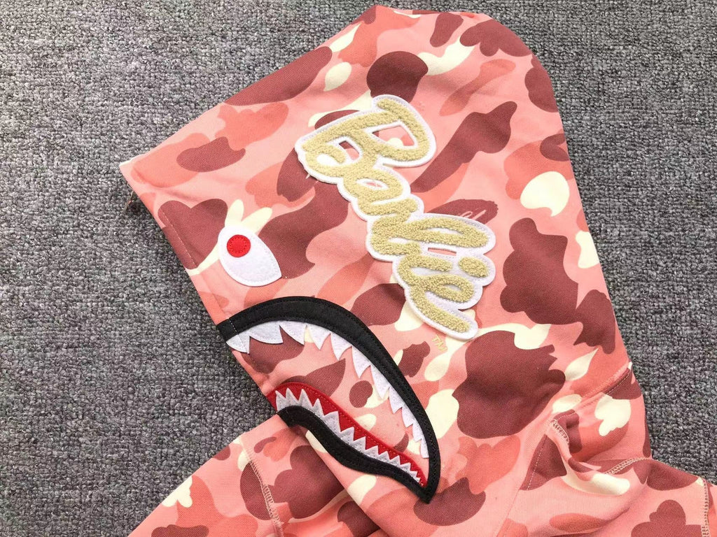 BAPE X BARBIE DOT CAMO SHARK FULL ZIP HOODIE PINK - netstar®