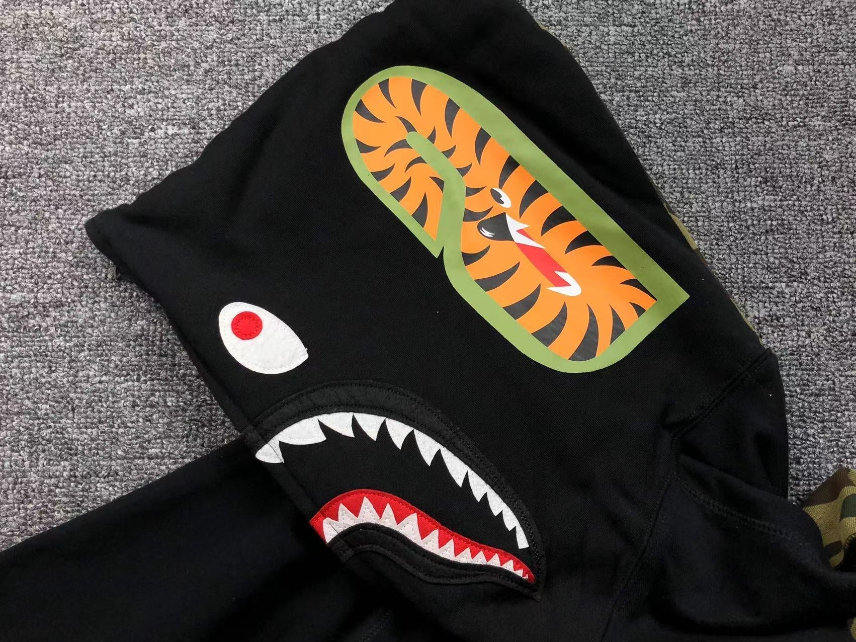 BAPE GREEN CAMO FULL ZIP HOODIE BLACK - netstar®