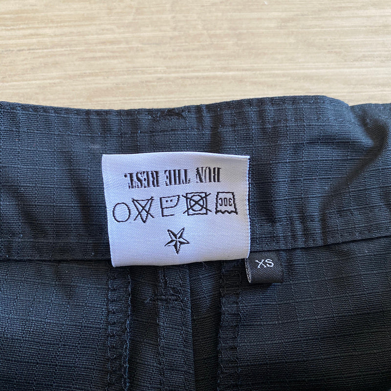 CORTEIZ ALCATRAZ CARGO PANTS BLACK/WHITE - netstar®