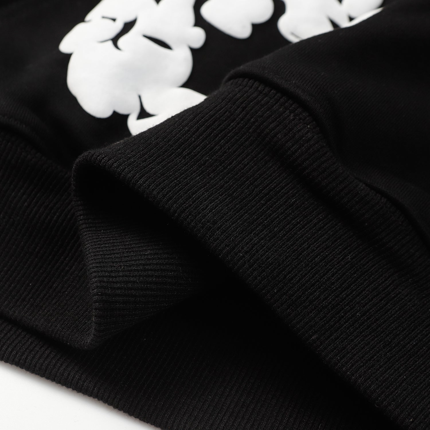 DENIM TEARS COTTON WREATH HOODIE BLACK - netstar®