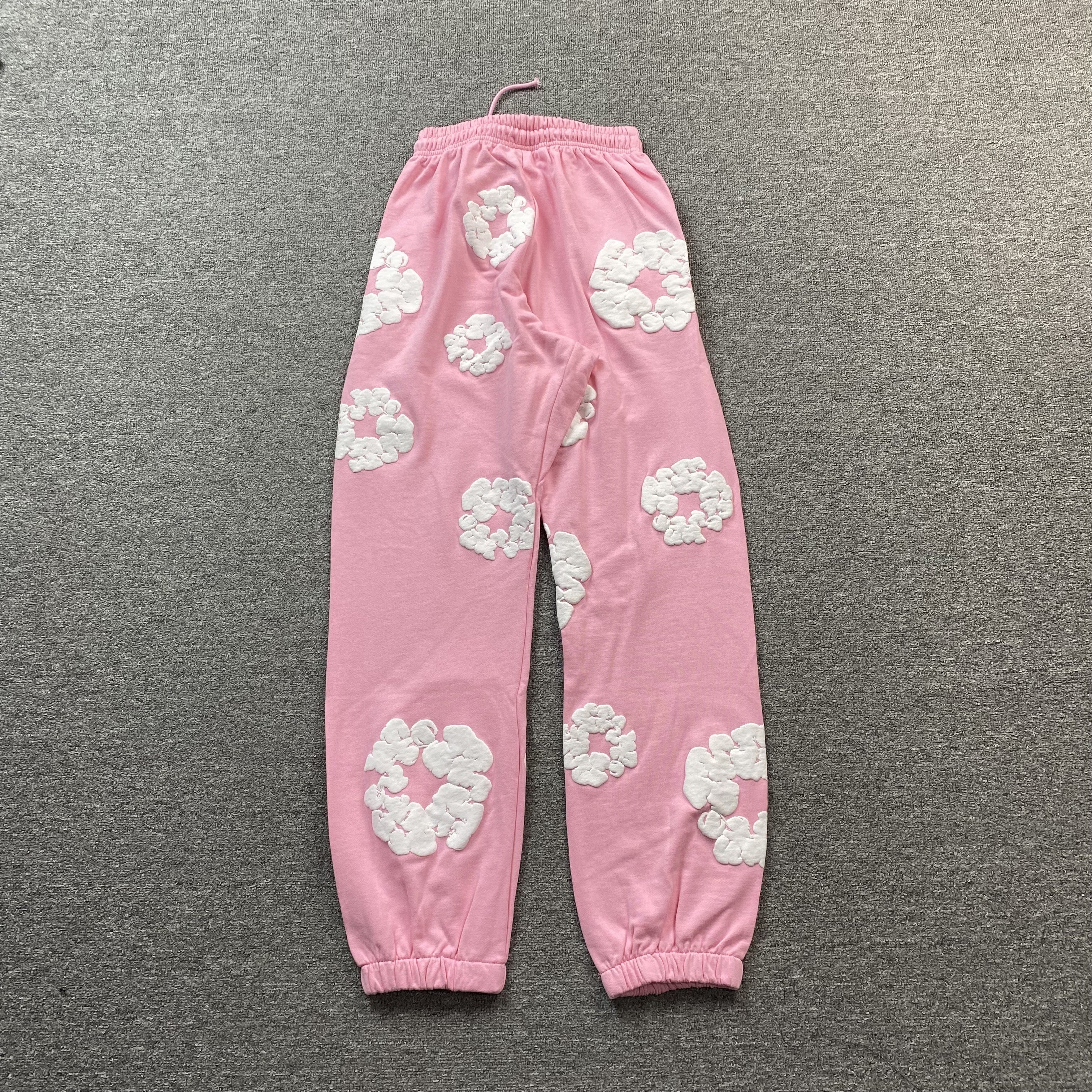 DENIM TEARS COTTON WREATH SWEATPANTS PINK - netstar®