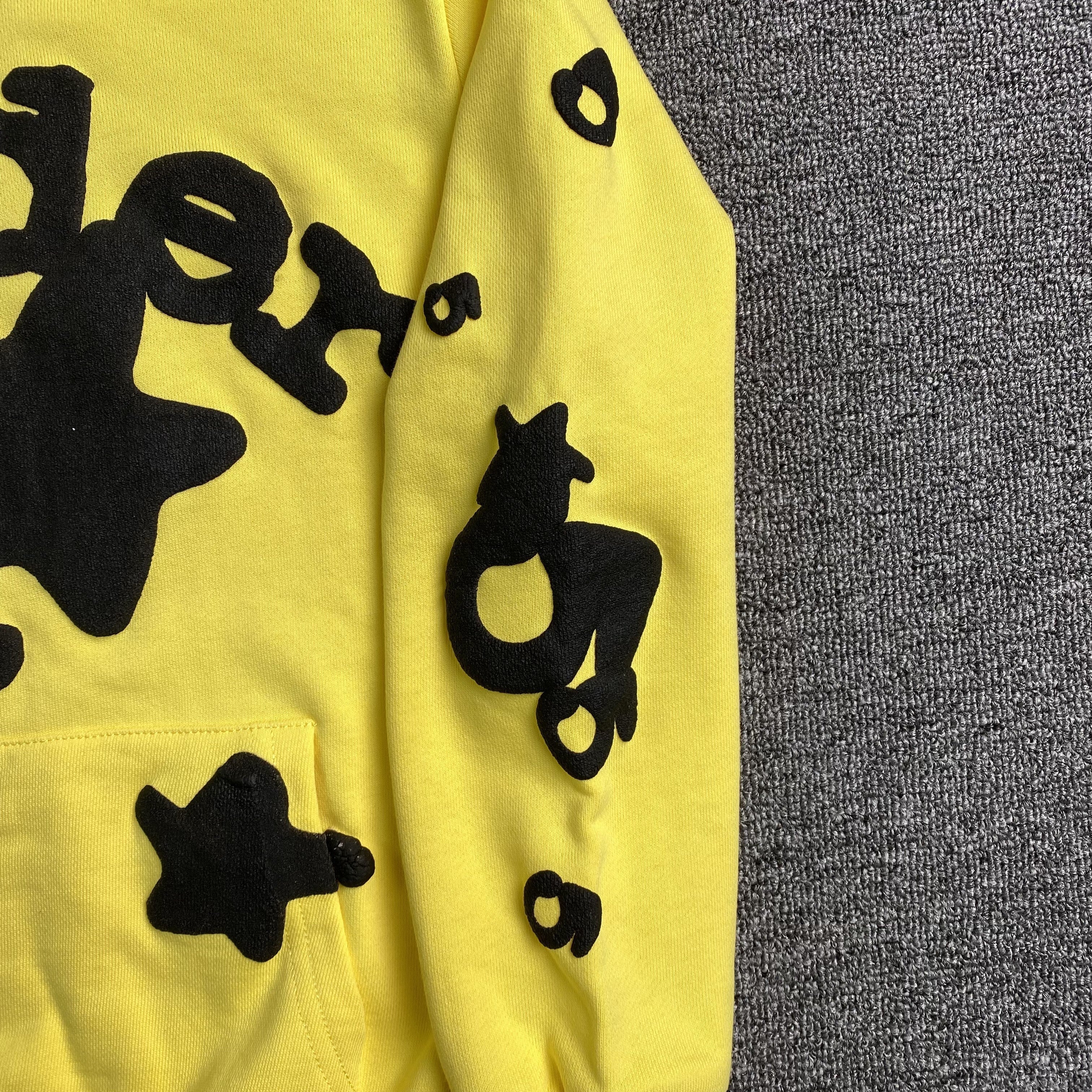 SP5DER BELUGA HOODIE GOLD - netstar®