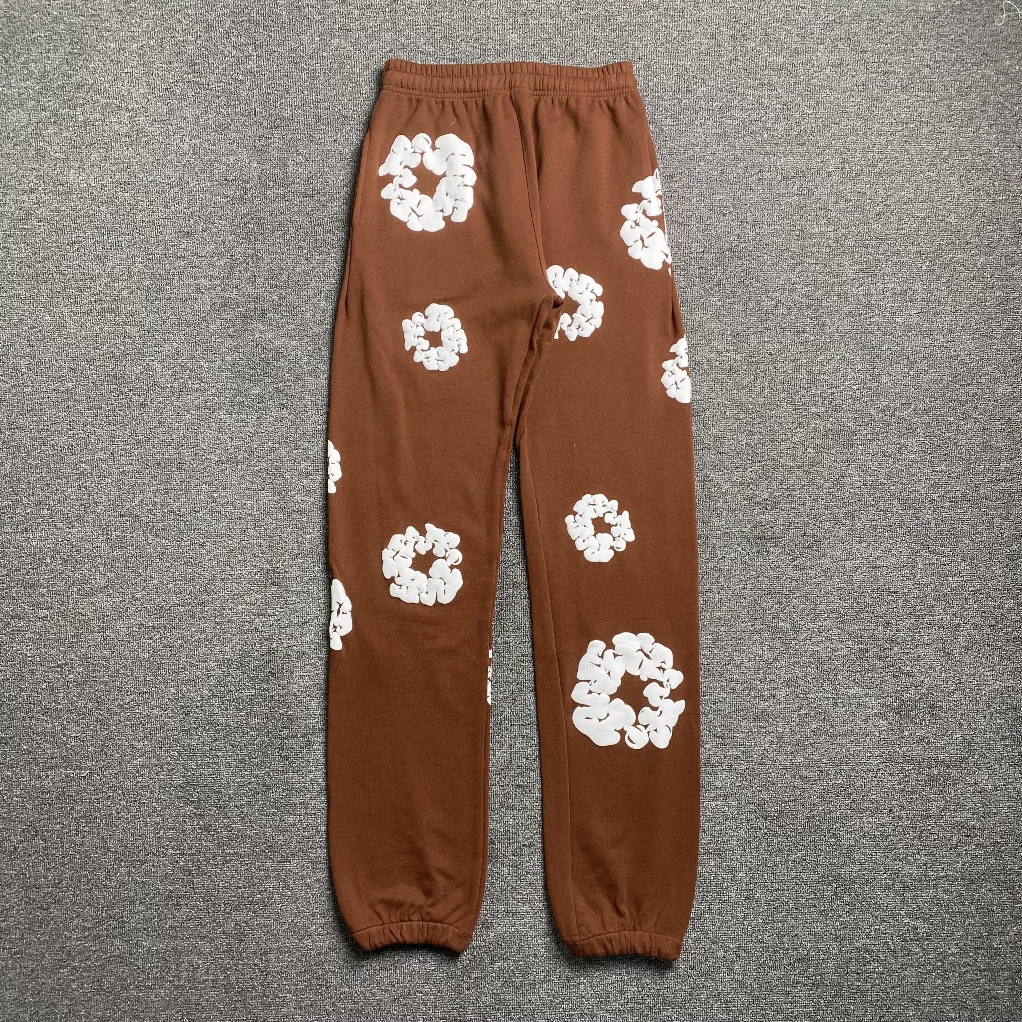 DENIM TEARS COTTON WREATH SWEATPANTS BROWN - netstar