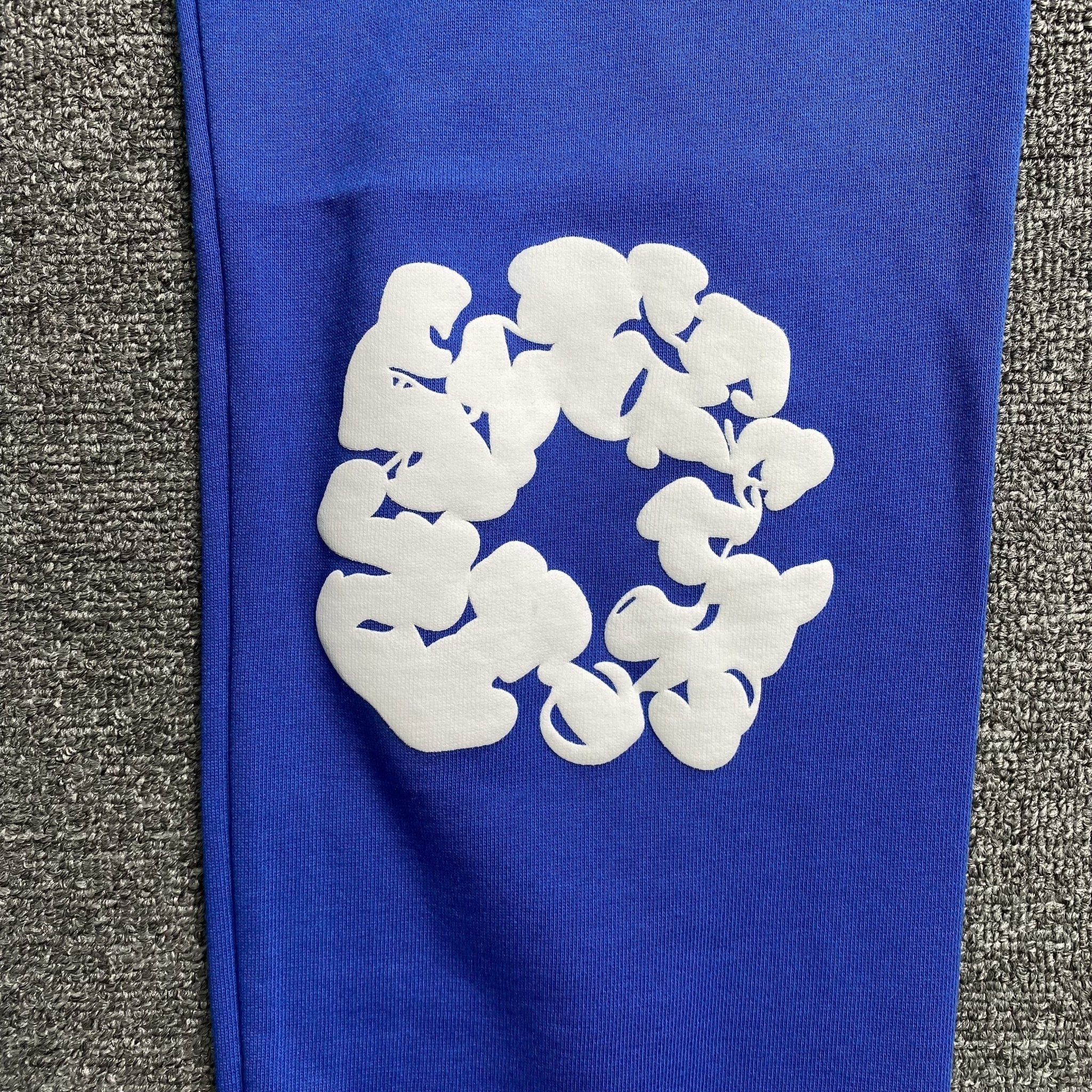 DENIM TEARS COTTON WREATH SWEATPANTS DEEP BLUE - netstar