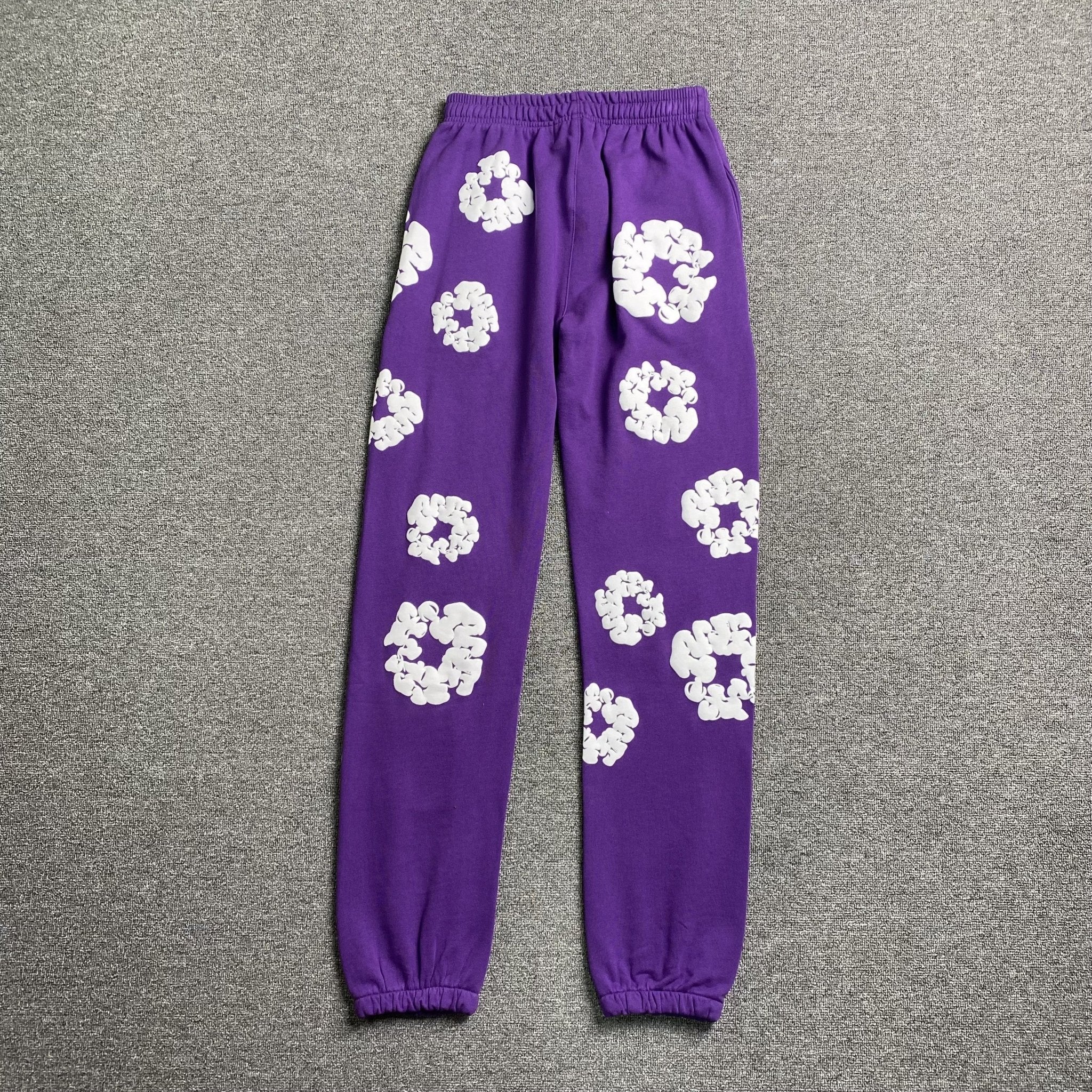 DENIM TEARS COTTON WREATH SWEATPANTS PURPLE - netstar