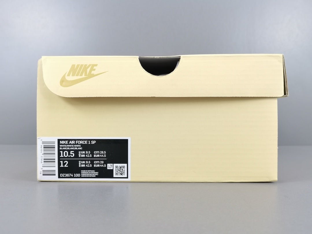NIKE AIR FORCE 1 x BILLIE EILISH TRIPLE WHITE - netstar